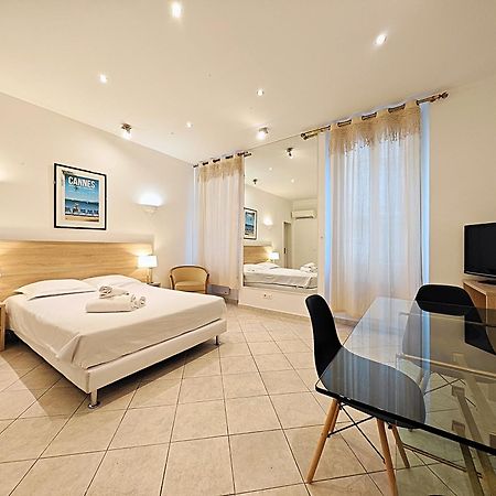 Viva Riviera 11 Rue Commandant Andre Appartement Cannes Buitenkant foto